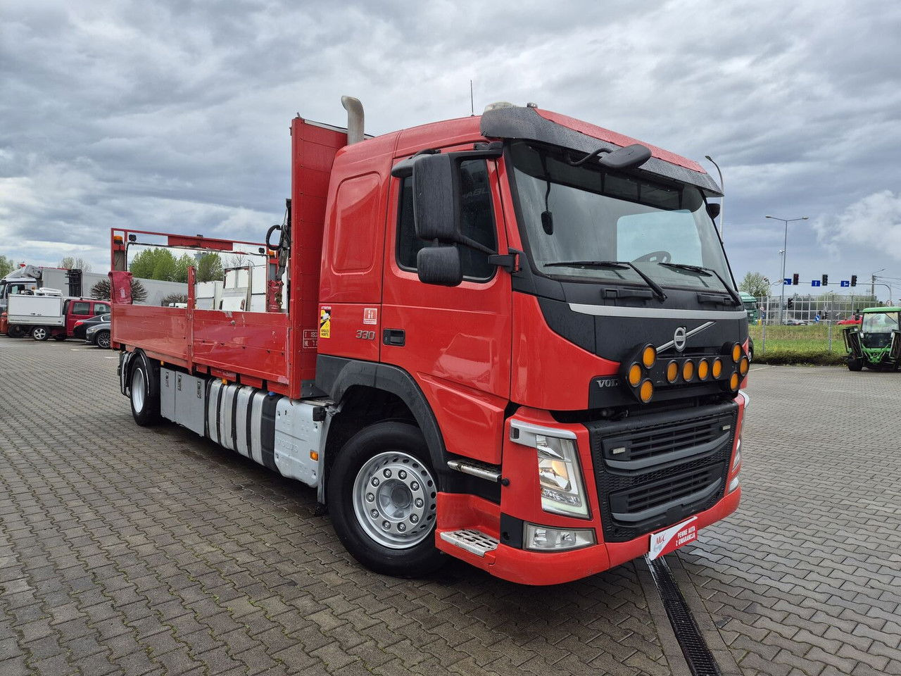 Volvo FM 330 Webasto / HDS Hiab / 1 Owner - شاحنات مسطحة, شاحنة كرين: صورة 2 Volvo FM 330 Webasto / HDS Hiab / 1 Owner - شاحنات مسطحة, شاحنة كرين: صورة 2