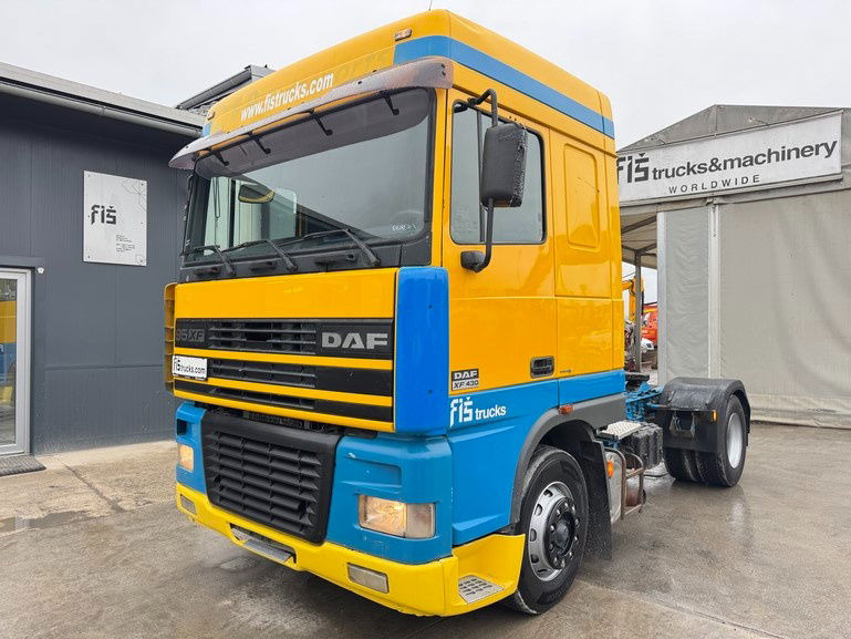 DAF XF 95.430 4x2 tractor unit - euro 3 - وحدة جر: صورة 1 DAF XF 95.430 4x2 tractor unit - euro 3 - وحدة جر: صورة 1