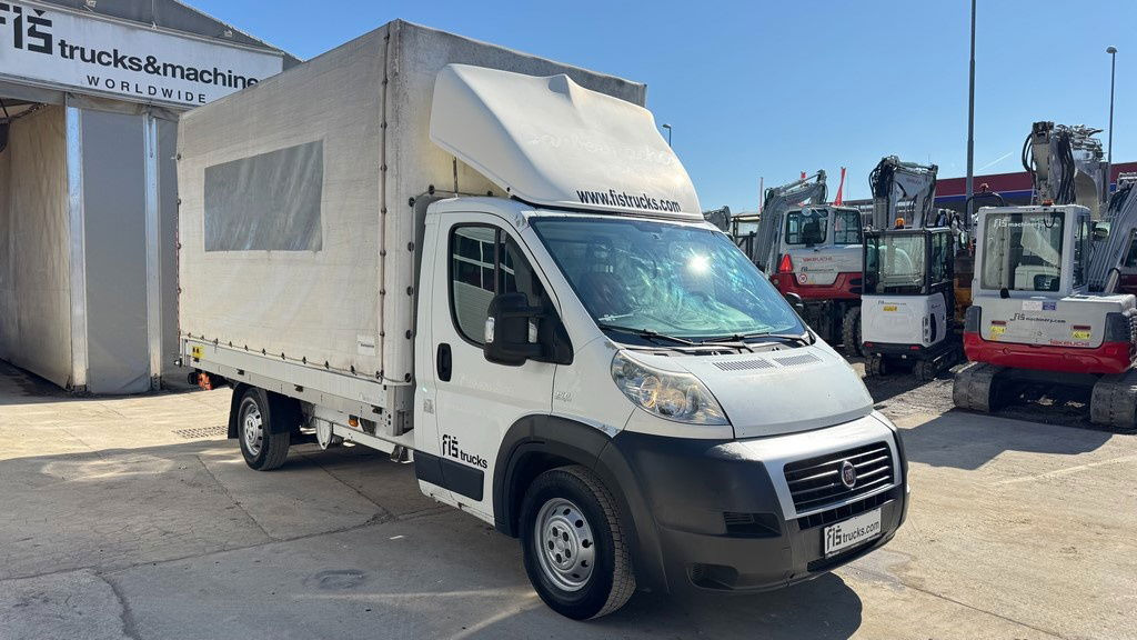Fiat Ducato 2.3 JTD - 2014 - AIR Condition - Hydraulic Ramp - آليات: صورة 3 Fiat Ducato 2.3 JTD - 2014 - AIR Condition - Hydraulic Ramp - آليات: صورة 3