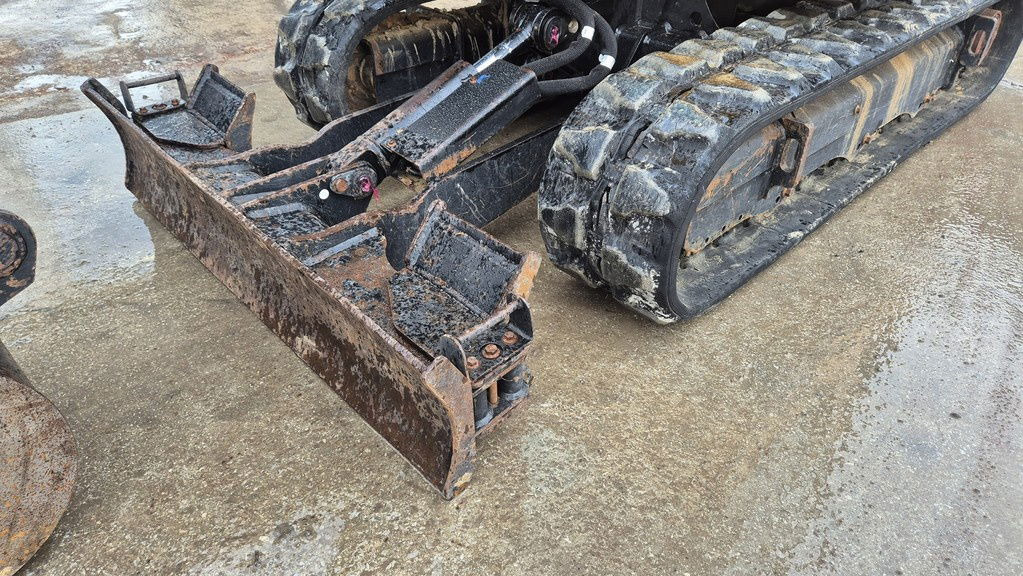 JCB 16C-1 - 2021 Year - 935 Hours - Powertilt - حفارة مُصَّغرة: صورة 2 JCB 16C-1 - 2021 Year - 935 Hours - Powertilt - حفارة مُصَّغرة: صورة 2