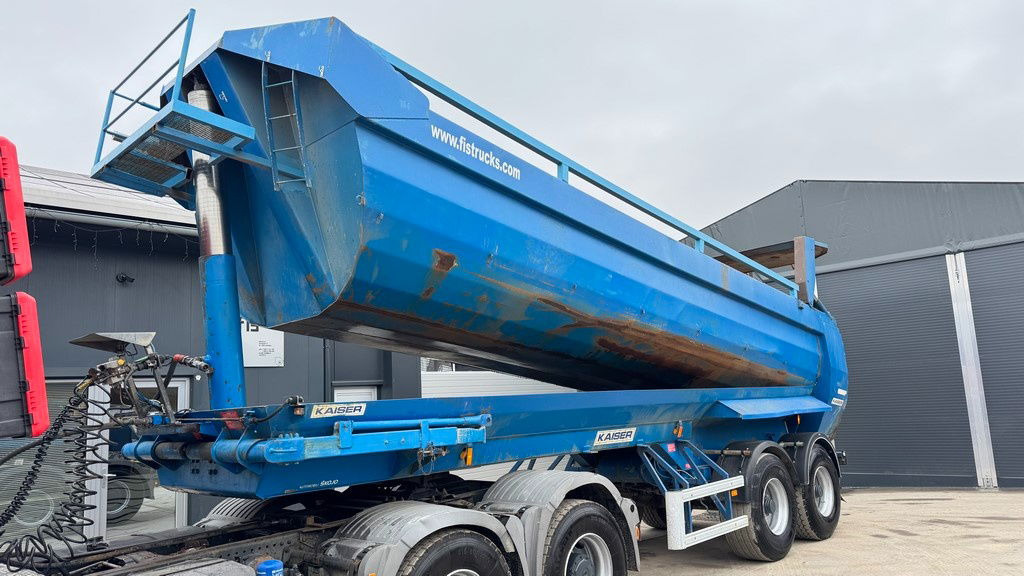 Kaiser Robuste 2 axle tipper trailer - hydr. back - قلابة نصف مقطورة نصف مقطورة قلابة: صورة 5 Kaiser Robuste 2 axle tipper trailer - hydr. back - قلابة نصف مقطورة نصف مقطورة قلابة: صورة 5