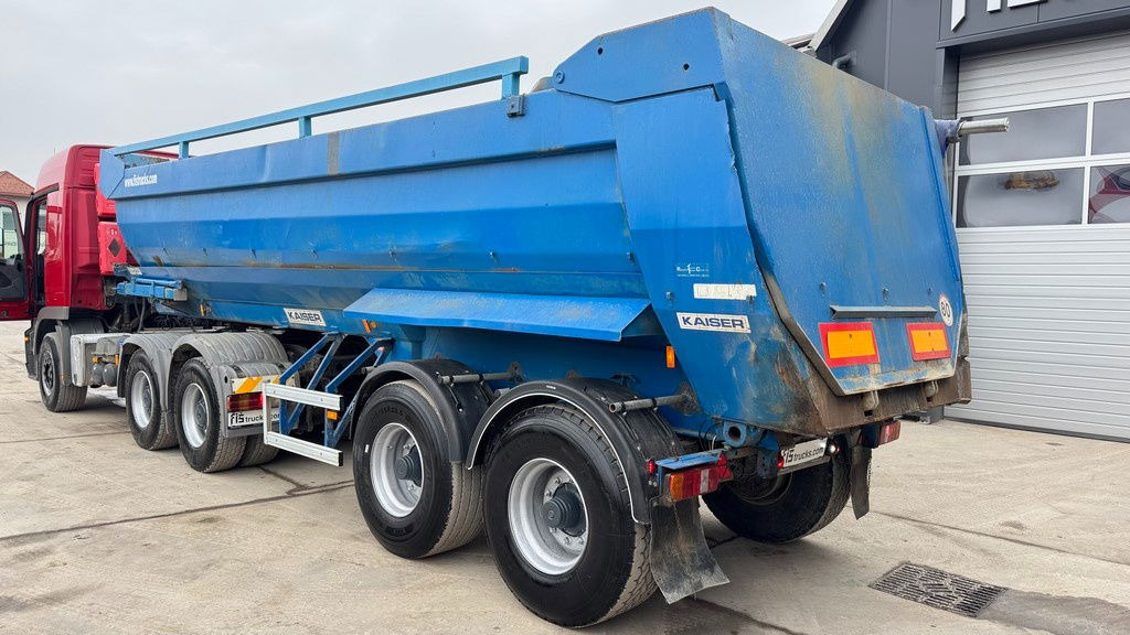 Kaiser Robuste 2 axle tipper trailer - hydr. back - قلابة نصف مقطورة نصف مقطورة قلابة: صورة 4 Kaiser Robuste 2 axle tipper trailer - hydr. back - قلابة نصف مقطورة نصف مقطورة قلابة: صورة 4
