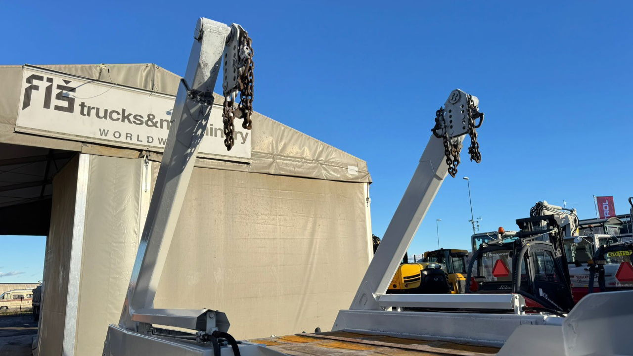 MAN 18.284 LK 4x2 absetz tipper - euro 2 - شاحنات الحاويات / جسم علوي قابل للتغيير شاحنة: صورة 4 MAN 18.284 LK 4x2 absetz tipper - euro 2 - شاحنات الحاويات / جسم علوي قابل للتغيير شاحنة: صورة 4