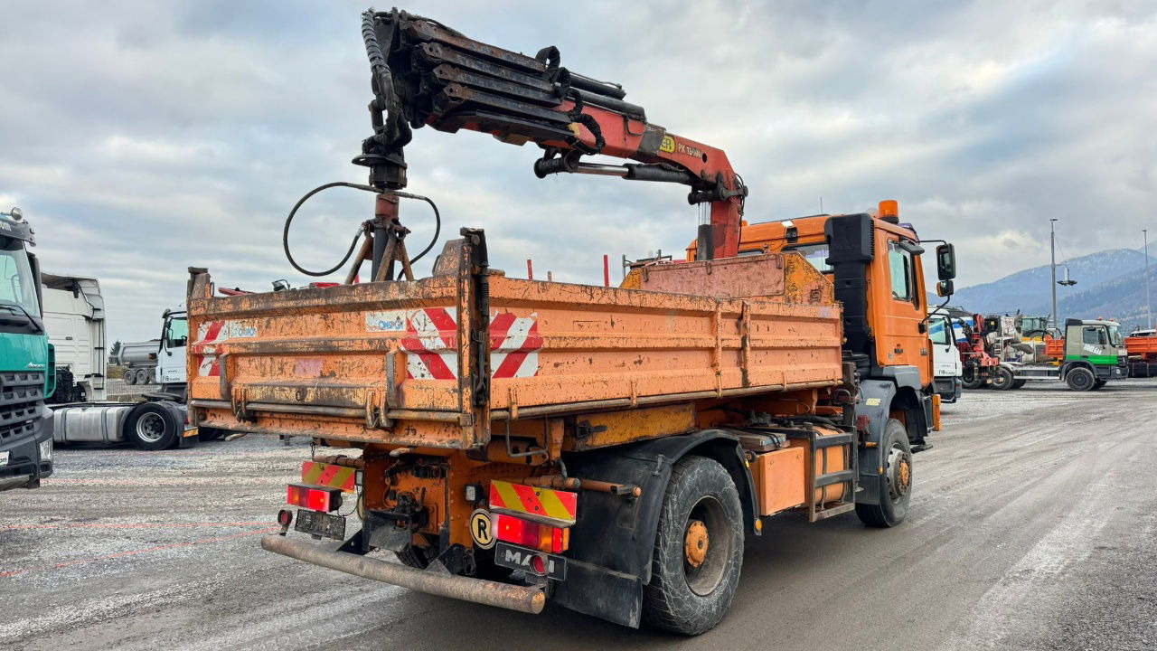 MAN 19.293 4x4 tipper 14.8M - remote control - شاحنة قلاب: صورة 5 MAN 19.293 4x4 tipper 14.8M - remote control - شاحنة قلاب: صورة 5