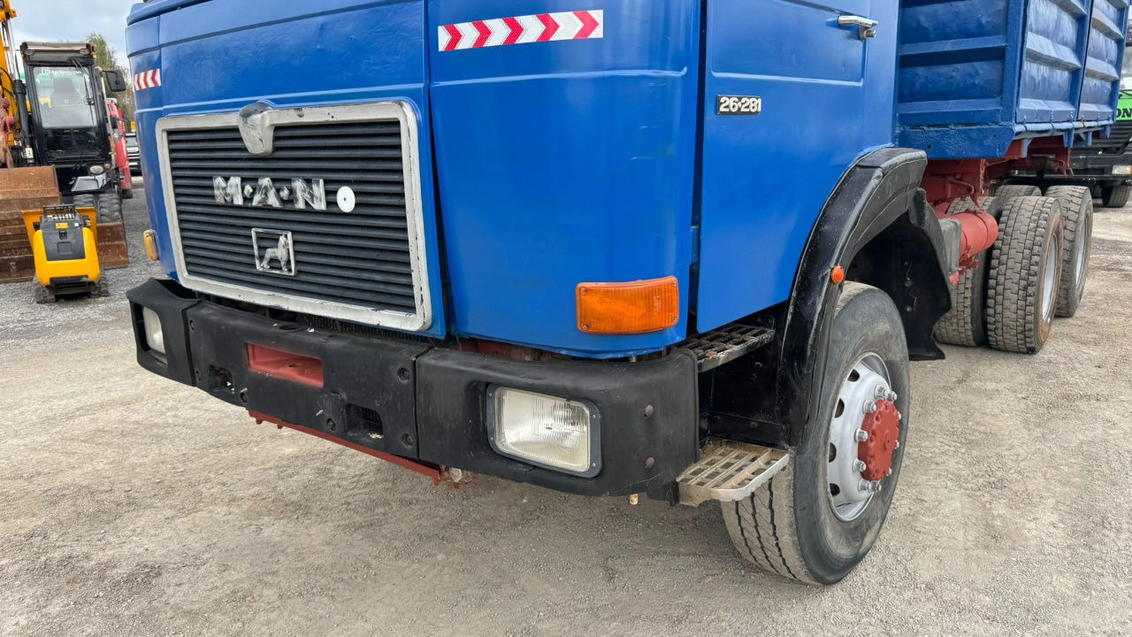 MAN 26.281 6x6 3 sided tipper - ZF gearbox - شاحنة قلاب: صورة 2 MAN 26.281 6x6 3 sided tipper - ZF gearbox - شاحنة قلاب: صورة 2