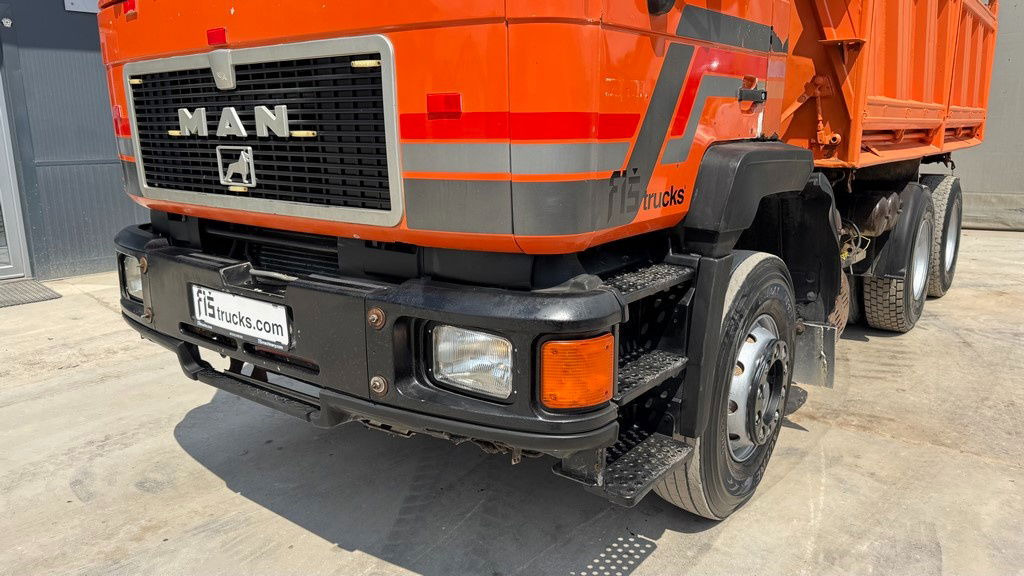 MAN 26.372 6x4 meiller tipper - شاحنة قلاب: صورة 2 MAN 26.372 6x4 meiller tipper - شاحنة قلاب: صورة 2