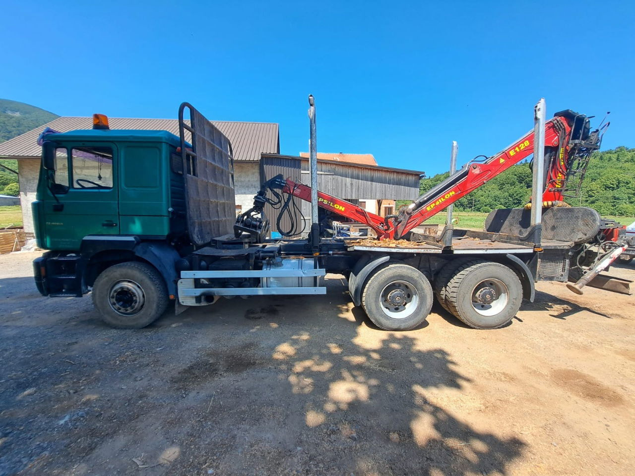 MAN 33.464 6x4 forest truck - Complete Spring - Epsilon E128 + scissors - شاحنة قطع الأشجار: صورة 3 MAN 33.464 6x4 forest truck - Complete Spring - Epsilon E128 + scissors - شاحنة قطع الأشجار: صورة 3