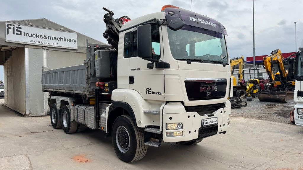 MAN TGS 28.480 6X4/4 bordmatic - cardan - Fassi F235XP - 14.9M - Retarder - شاحنة قلاب: صورة 3 MAN TGS 28.480 6X4/4 bordmatic - cardan - Fassi F235XP - 14.9M - Retarder - شاحنة قلاب: صورة 3