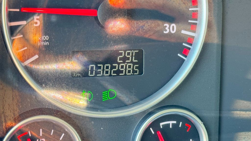 وحدة جر MAN TGX 18.440 4X2 tractor unit - retarder: صورة 23 وحدة جر MAN TGX 18.440 4X2 tractor unit - retarder: صورة 23