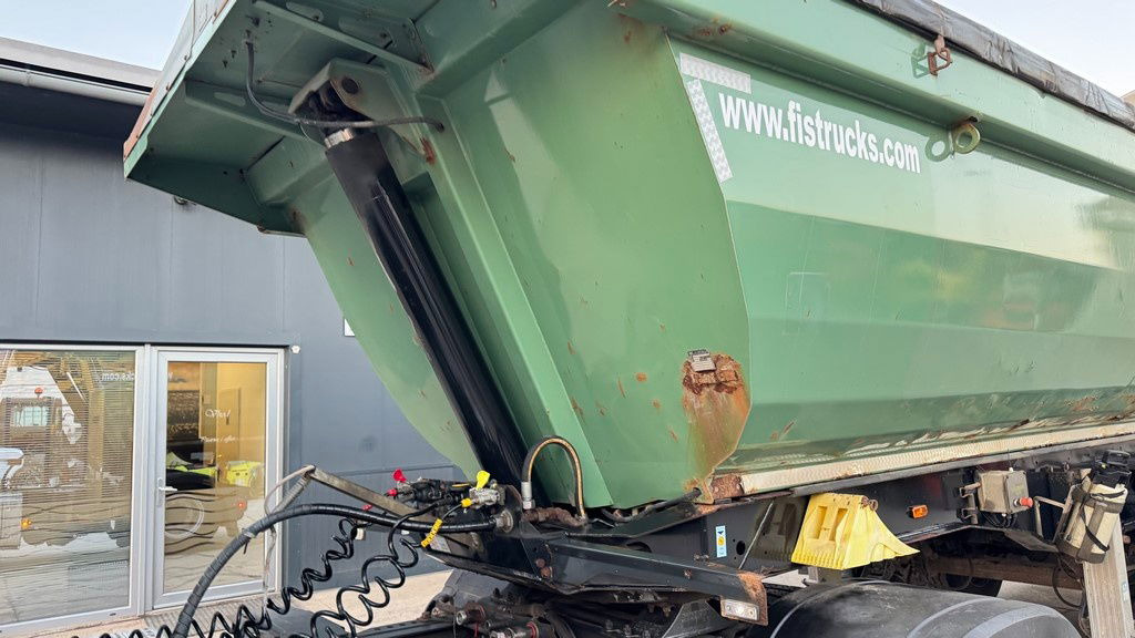 Meiller Kisa 3 - 3-Axle Tipper Trailer - hydr. back side - قلابة نصف مقطورة نصف مقطورة قلابة: صورة 2 Meiller Kisa 3 - 3-Axle Tipper Trailer - hydr. back side - قلابة نصف مقطورة نصف مقطورة قلابة: صورة 2