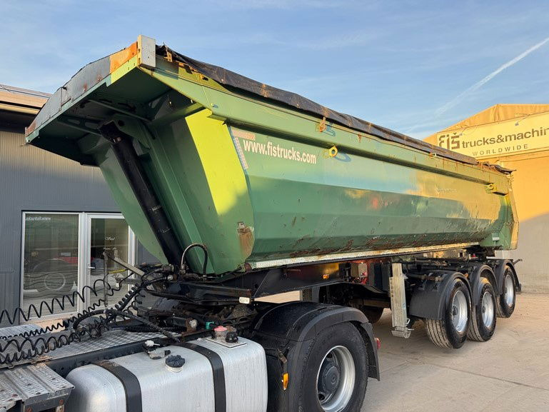 Meiller Kisa 3 - 3-Axle Tipper Trailer - hydr. back - قلابة نصف مقطورة نصف مقطورة قلابة: صورة 1 Meiller Kisa 3 - 3-Axle Tipper Trailer - hydr. back - قلابة نصف مقطورة نصف مقطورة قلابة: صورة 1