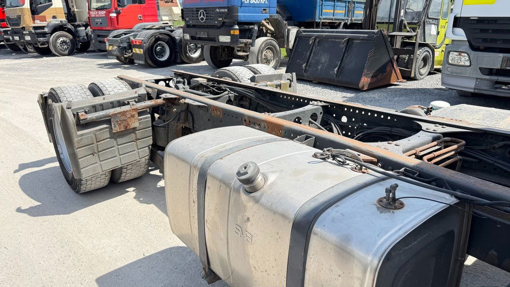 Mercedes-Benz Actros 1835 4x2 chassis / tractor - ac - شاحنة هيكل كابينة: صورة 4 Mercedes-Benz Actros 1835 4x2 chassis / tractor - ac - شاحنة هيكل كابينة: صورة 4
