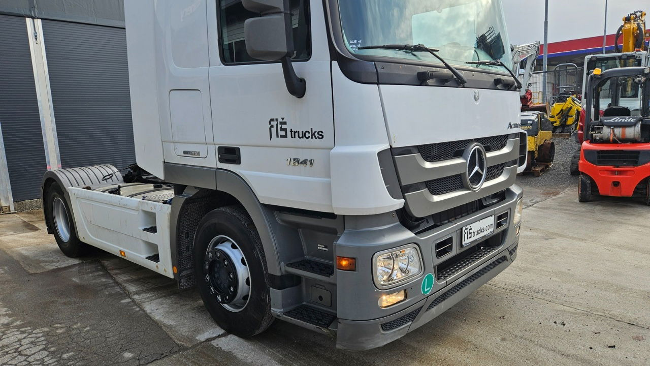 Mercedes-Benz Actros 1841 4x2 tractor unit - retarder - وحدة جر: صورة 4 Mercedes-Benz Actros 1841 4x2 tractor unit - retarder - وحدة جر: صورة 4