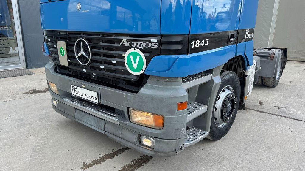 Mercedes-Benz Actros 1843 LS 4x2 tractor unit - air condition - وحدة جر: صورة 2 Mercedes-Benz Actros 1843 LS 4x2 tractor unit - air condition - وحدة جر: صورة 2