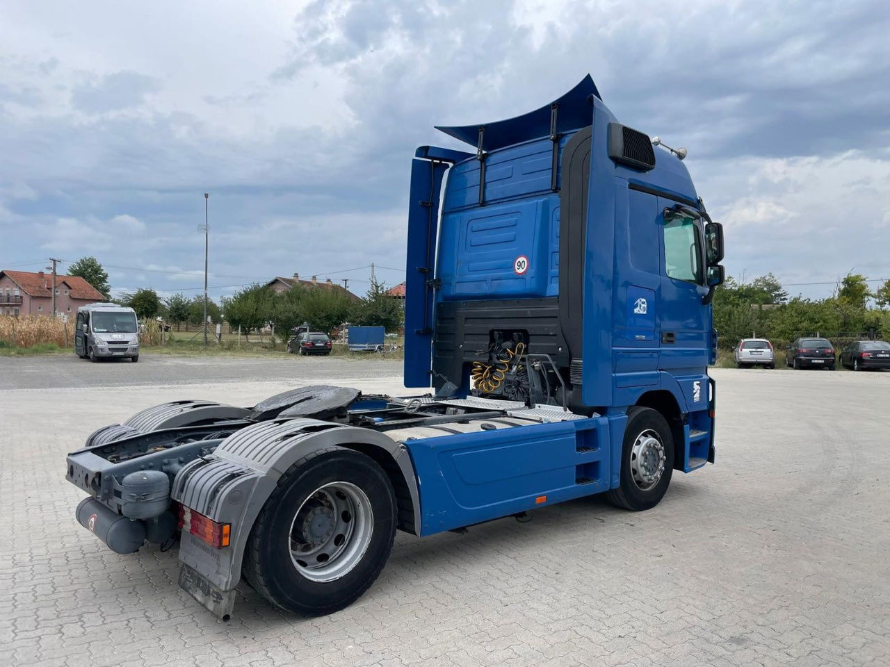 Mercedes-Benz Actros 1844 4x2 tractor unit - retarder - وحدة جر: صورة 4 Mercedes-Benz Actros 1844 4x2 tractor unit - retarder - وحدة جر: صورة 4