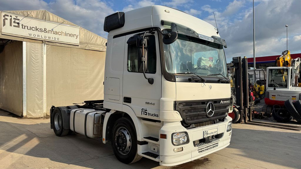 Mercedes-Benz Actros 1844 4x2 tractor unit - retarder - وحدة جر: صورة 3 Mercedes-Benz Actros 1844 4x2 tractor unit - retarder - وحدة جر: صورة 3