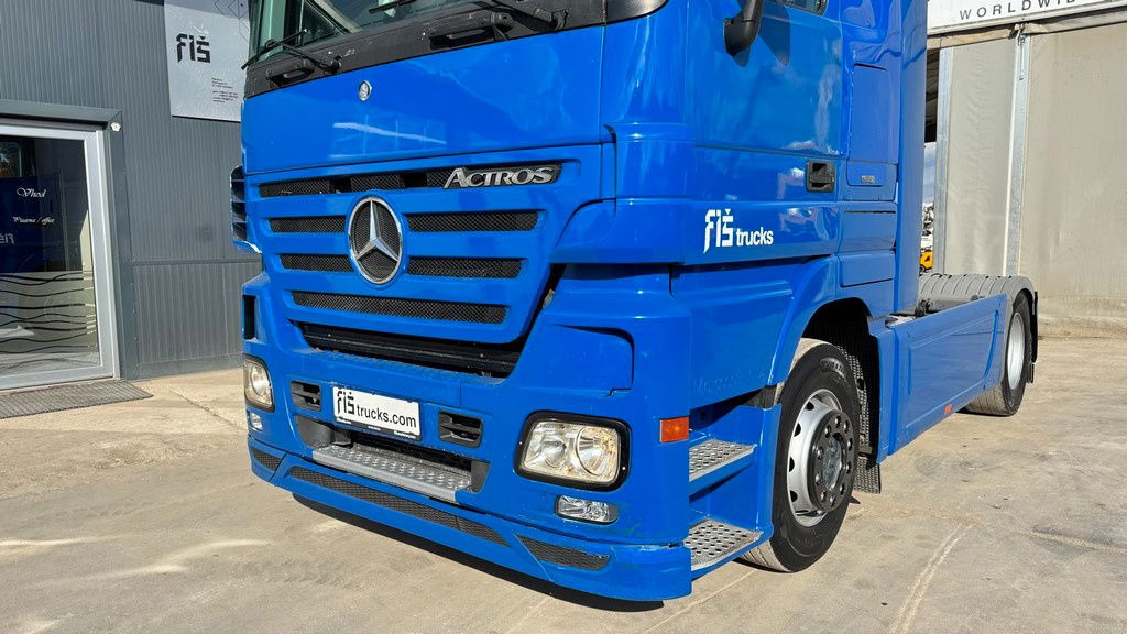 Mercedes-Benz Actros 1844 4x2 tractor unit - retarder - وحدة جر: صورة 2 Mercedes-Benz Actros 1844 4x2 tractor unit - retarder - وحدة جر: صورة 2
