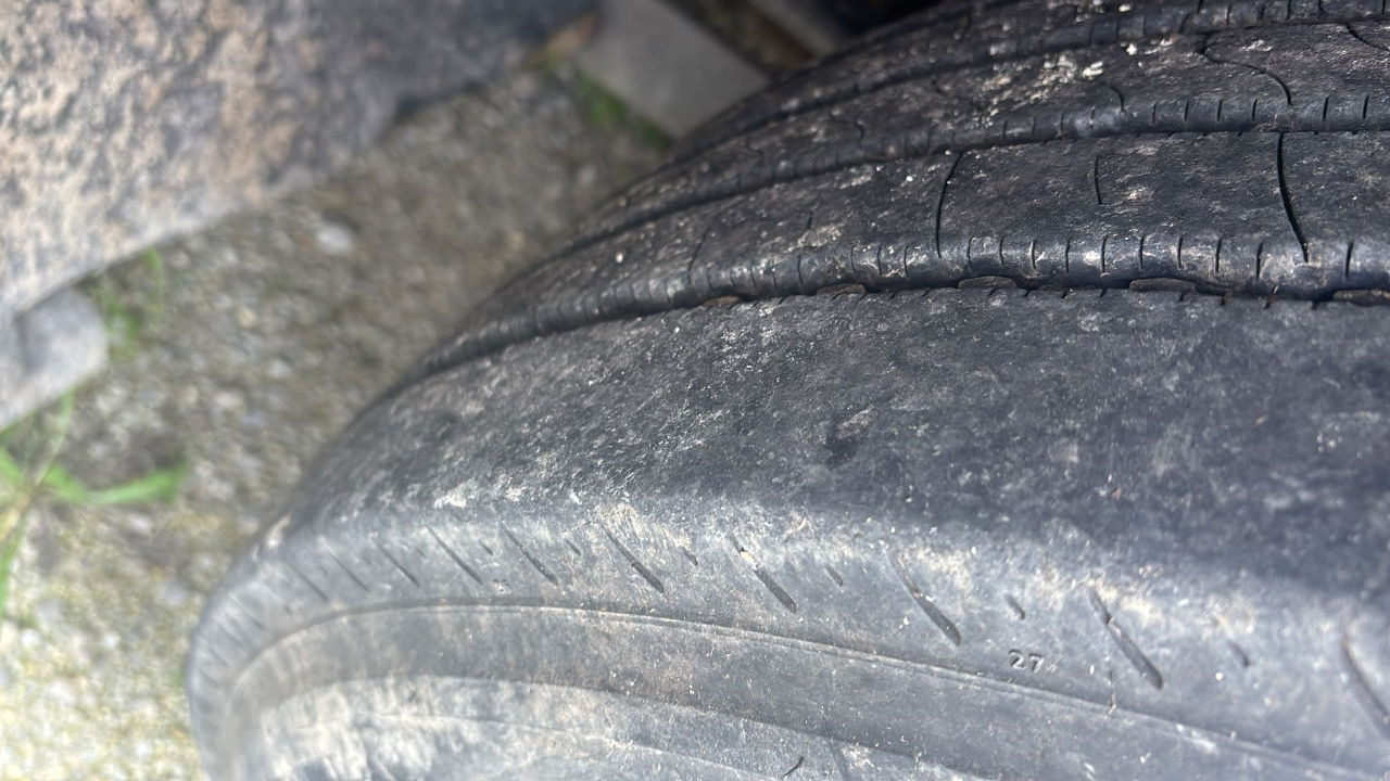 Mercedes-Benz Actros 2536 L 6x2 stake body - lifting axle - شاحنات مسطحة: صورة 5 Mercedes-Benz Actros 2536 L 6x2 stake body - lifting axle - شاحنات مسطحة: صورة 5