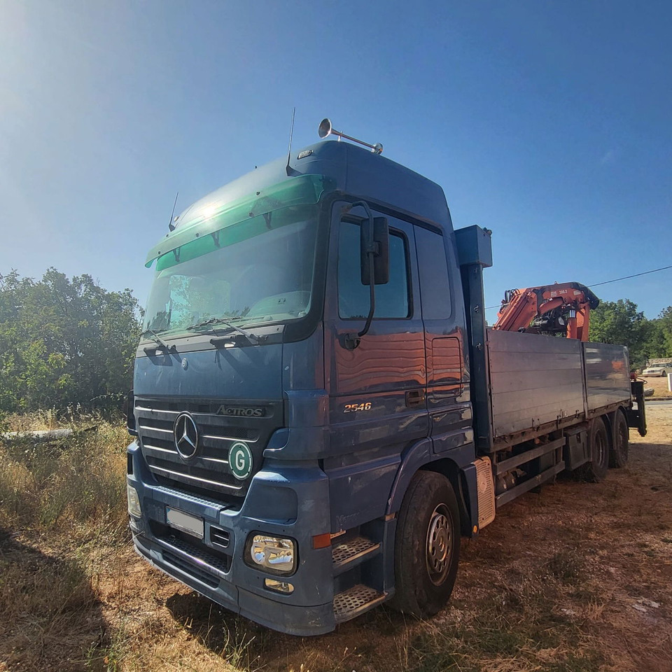 Mercedes-Benz Actros 2546 L 6x2 stake body - crane Atlas 200.2 - شاحنات مسطحة, شاحنة كرين: صورة 1 Mercedes-Benz Actros 2546 L 6x2 stake body - crane Atlas 200.2 - شاحنات مسطحة, شاحنة كرين: صورة 1