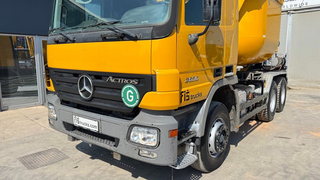 Mercedes-Benz Actros 2636 K 6x4 mulda tipper - full spring - شاحنة قلاب: صورة 2 Mercedes-Benz Actros 2636 K 6x4 mulda tipper - full spring - شاحنة قلاب: صورة 2