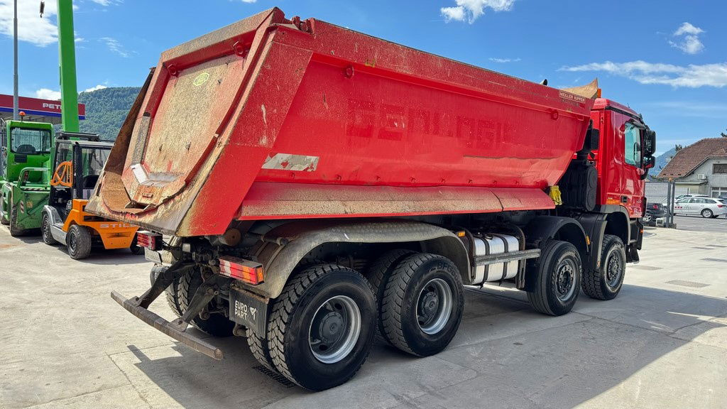 Mercedes-Benz Actros 4141 K 8x6 meiller mulda tipper - air condition - شاحنة قلاب: صورة 5 Mercedes-Benz Actros 4141 K 8x6 meiller mulda tipper - air condition - شاحنة قلاب: صورة 5