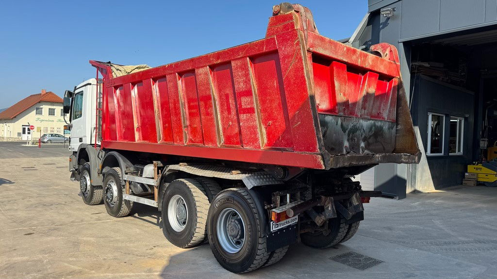 Mercedes-Benz Actros 4141 K 8x6 tipper - 19m3 - شاحنة قلاب: صورة 5 Mercedes-Benz Actros 4141 K 8x6 tipper - 19m3 - شاحنة قلاب: صورة 5
