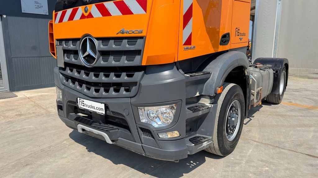 Mercedes-Benz Arocs 1845 HAD 4X4 tractor unit - tipp. hydraulics - retarder - وحدة جر: صورة 2 Mercedes-Benz Arocs 1845 HAD 4X4 tractor unit - tipp. hydraulics - retarder - وحدة جر: صورة 2