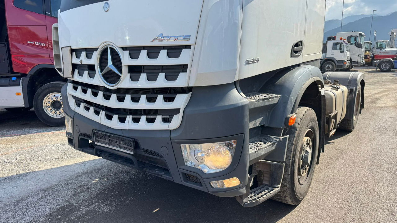 Mercedes-Benz Arocs 1851 LS HAD 4X4 - Euro 6 - retarder - tipper hydraulics - وحدة جر: صورة 2 Mercedes-Benz Arocs 1851 LS HAD 4X4 - Euro 6 - retarder - tipper hydraulics - وحدة جر: صورة 2