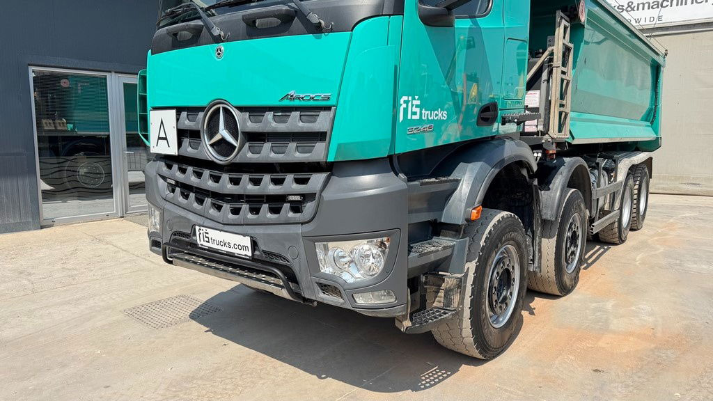 Mercedes-Benz Arocs 3248 8X4 mulda tipper - electric taurpaulin - شاحنة قلاب: صورة 2 Mercedes-Benz Arocs 3248 8X4 mulda tipper - electric taurpaulin - شاحنة قلاب: صورة 2
