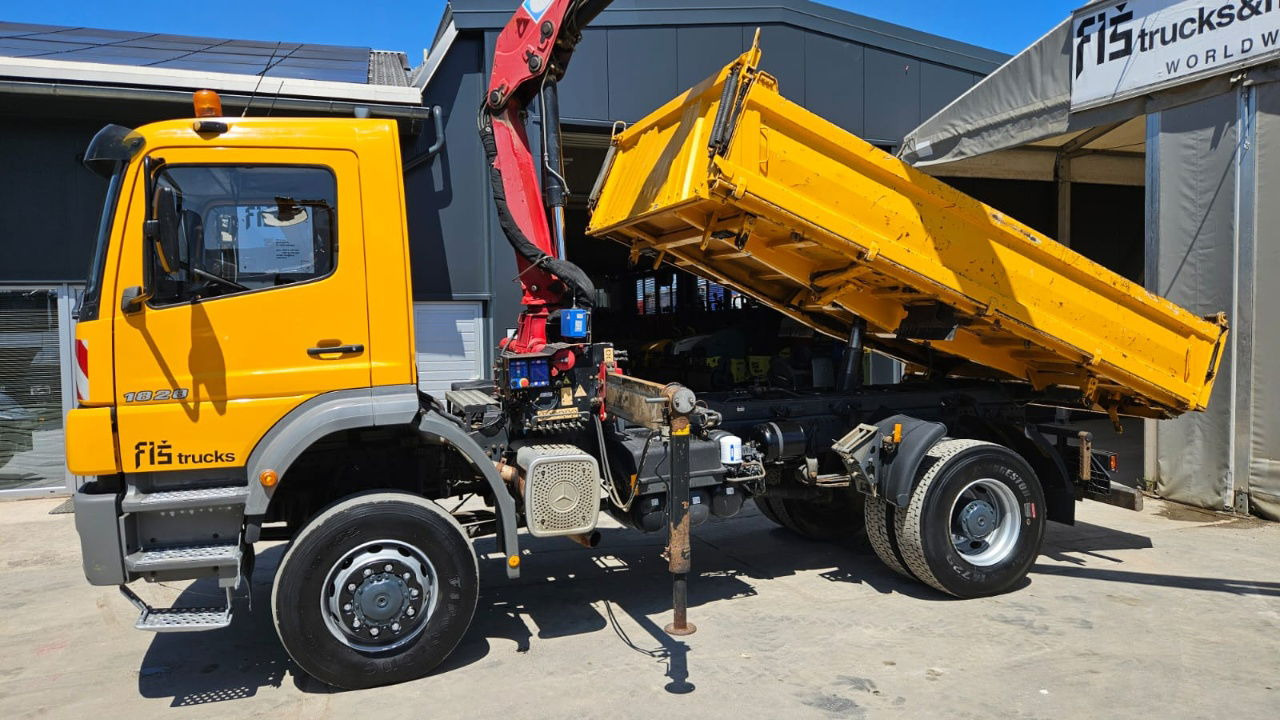 Mercedes-Benz Atego 1828 AK meiller tipper 4x4 - crane 9.5M - remote control - شاحنة قلاب: صورة 3 Mercedes-Benz Atego 1828 AK meiller tipper 4x4 - crane 9.5M - remote control - شاحنة قلاب: صورة 3