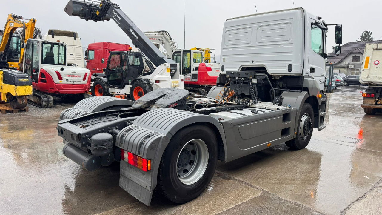 Mercedes-Benz Axor 1836 4x2 tipper hydraulics - وحدة جر: صورة 3 Mercedes-Benz Axor 1836 4x2 tipper hydraulics - وحدة جر: صورة 3
