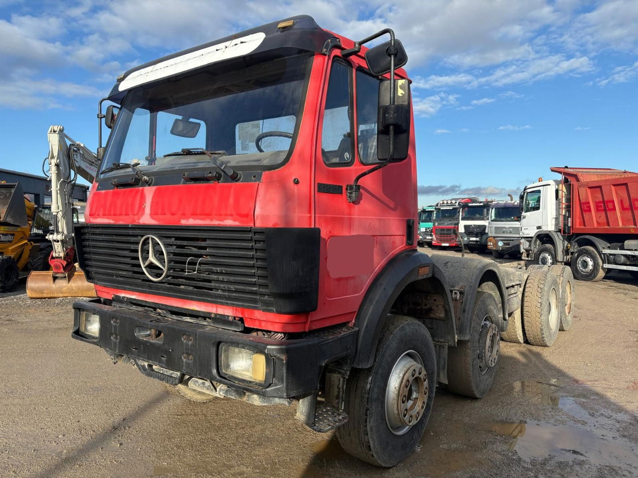 Mercedes-Benz SK 3229 8x4 chassis - complete spring V8 - شاحنة هيكل كابينة: صورة 1 Mercedes-Benz SK 3229 8x4 chassis - complete spring V8 - شاحنة هيكل كابينة: صورة 1