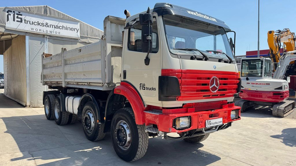 Mercedes-Benz SK 3235 8X4 tipper - V8 - top conditon - شاحنة قلاب: صورة 3 Mercedes-Benz SK 3235 8X4 tipper - V8 - top conditon - شاحنة قلاب: صورة 3