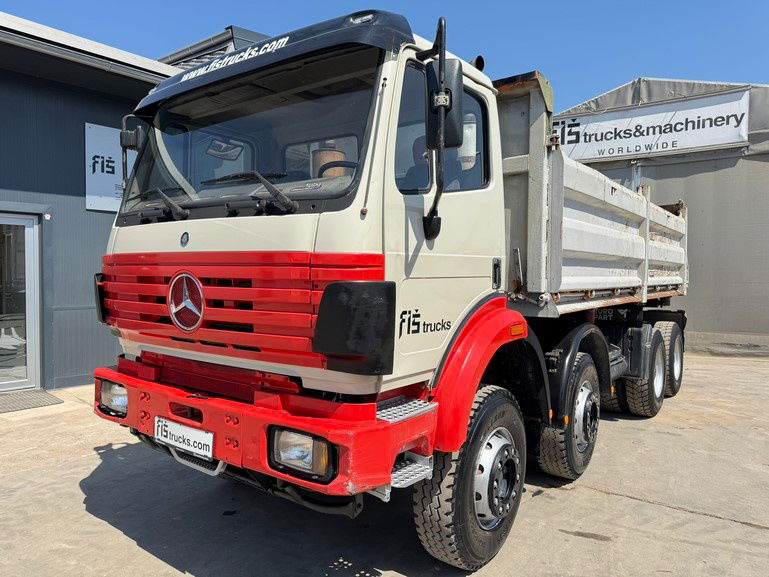 Mercedes-Benz SK 3235 8X4 tipper - V8 - top conditon - شاحنة قلاب: صورة 1 Mercedes-Benz SK 3235 8X4 tipper - V8 - top conditon - شاحنة قلاب: صورة 1
