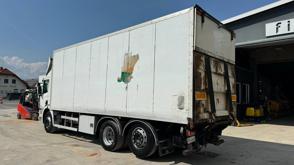 شاحنة الفريزر Scania R 114 6X2 carrier fridge - ramp: صورة 8