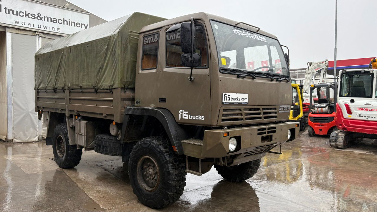 Steyr 12M18 4X4 stake body - 62.000km - شاحنة ستارة: صورة 2 Steyr 12M18 4X4 stake body - 62.000km - شاحنة ستارة: صورة 2