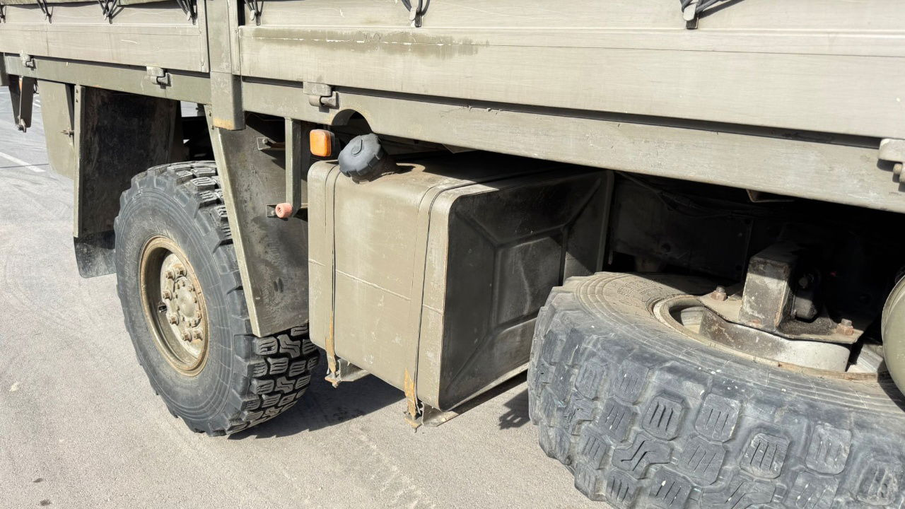 Steyr 12M18 4X4 stake body - truck - شاحنة ستارة: صورة 3 Steyr 12M18 4X4 stake body - truck - شاحنة ستارة: صورة 3