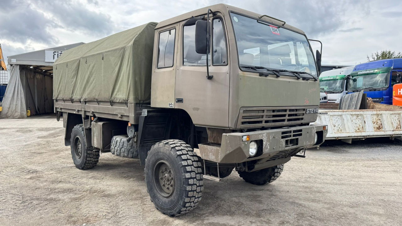 Steyr 12M18 4X4 stake body - truck - شاحنة ستارة: صورة 3 Steyr 12M18 4X4 stake body - truck - شاحنة ستارة: صورة 3