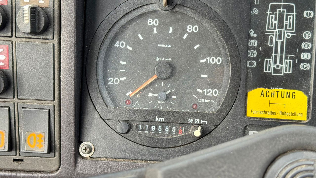 Steyr 12M18 4X4 stake body -  truck Steyr 12M18 4X4 stake body -  truck: صورة 13