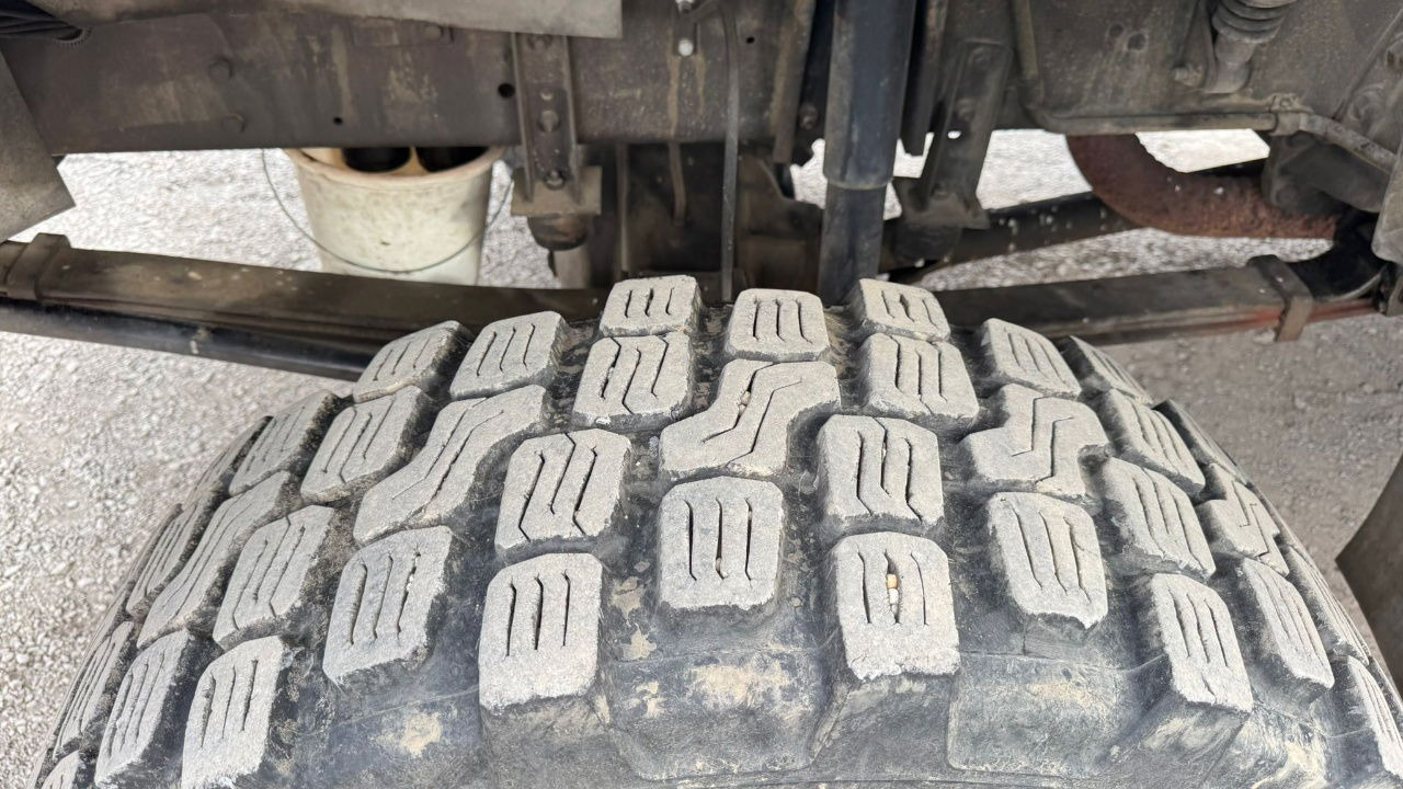 Steyr 12M18 4X4 stake body -  truck Steyr 12M18 4X4 stake body -  truck: صورة 8