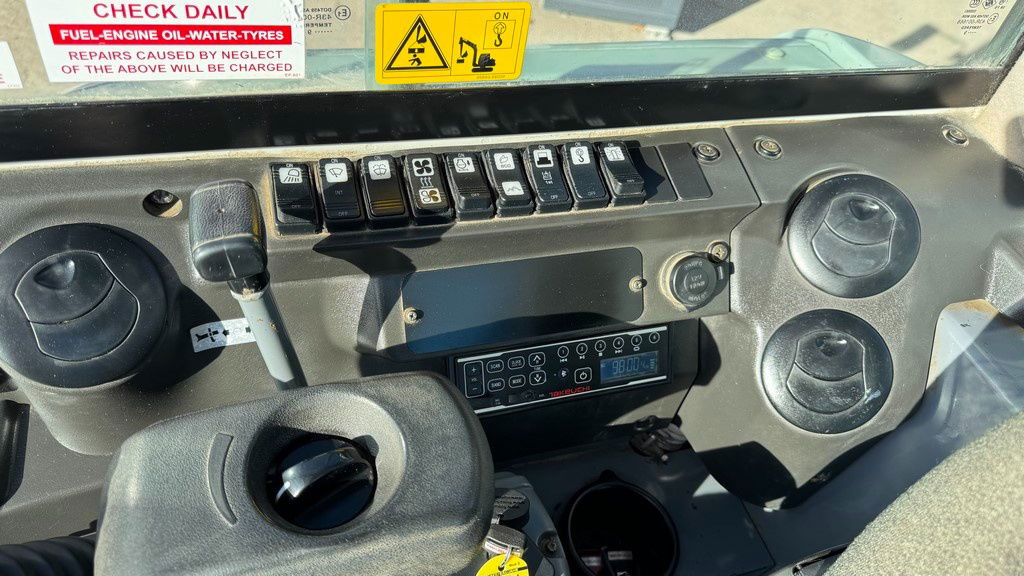 حفارة مُصَّغرة Takeuchi TB230 - 2019 Year - 2435 Hours - 2X Buckets - NEW Tracks: صورة 16