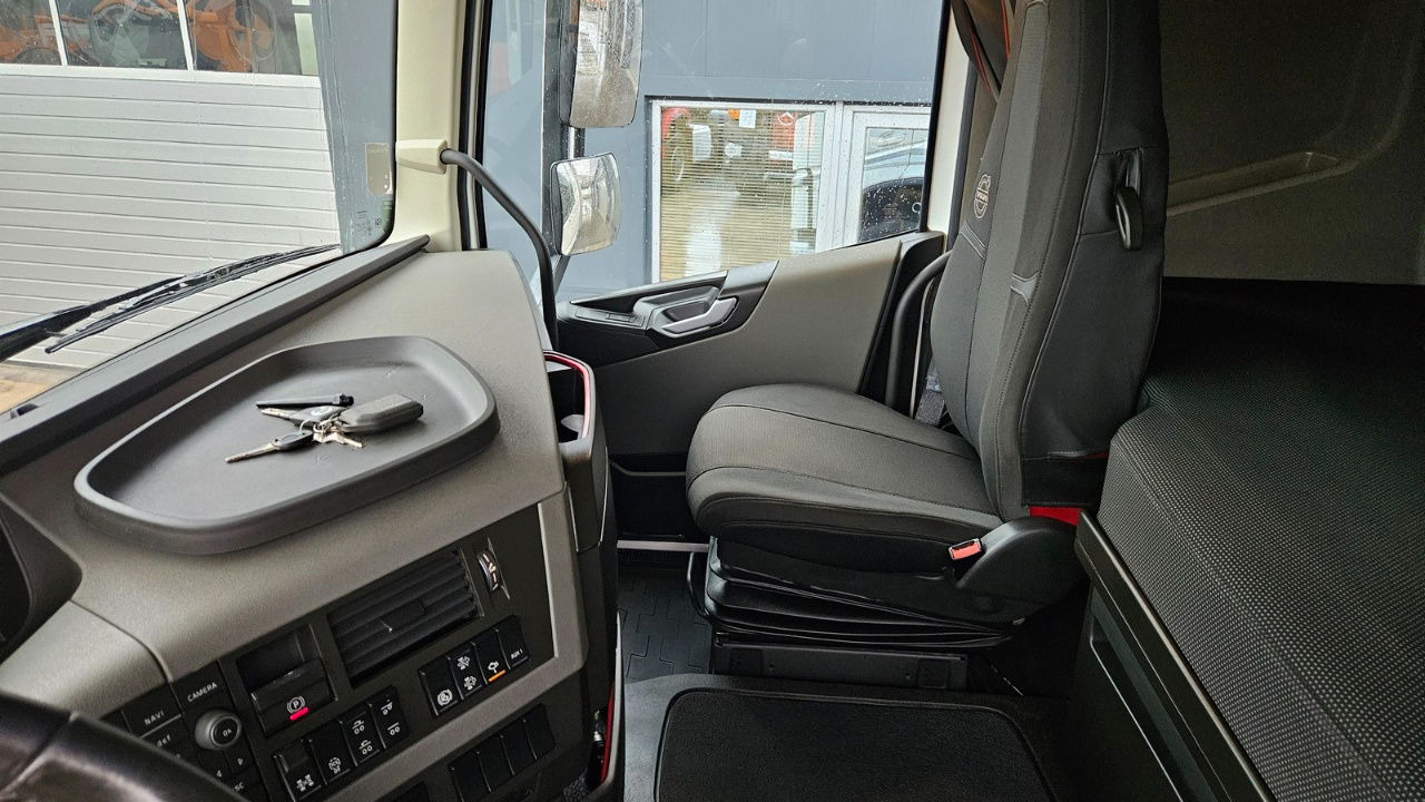 شاحنة قلاب Volvo FH13 500 8x4 - meiller tipper - 1st owner - bordmatic: صورة 17