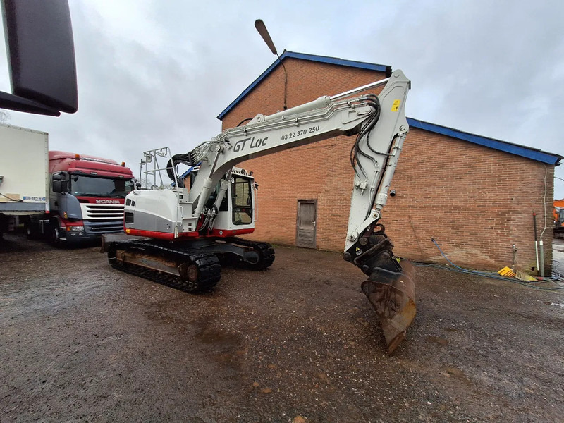 Takeuchi TE2150R - حفار زحاف: صورة 2 Takeuchi TE2150R - حفار زحاف: صورة 2