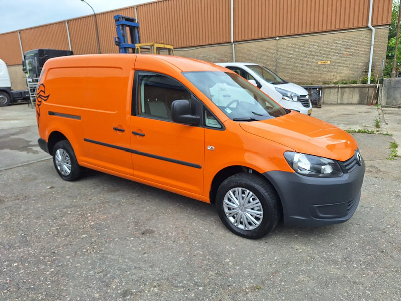 Volkswagen Caddy Caddy Maxi 4x4 2.0 TDI - سيارة: صورة 3 Volkswagen Caddy Caddy Maxi 4x4 2.0 TDI - سيارة: صورة 3