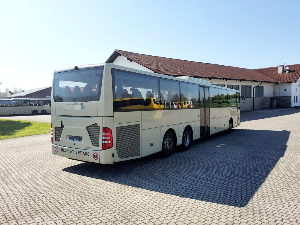Mercedes Benz O 550 Integro L 65 Sitze / 360 PS-Euro 6 / Lift / Automatik - حافلة سوبربان: صورة 4 Mercedes Benz O 550 Integro L 65 Sitze / 360 PS-Euro 6 / Lift / Automatik - حافلة سوبربان: صورة 4
