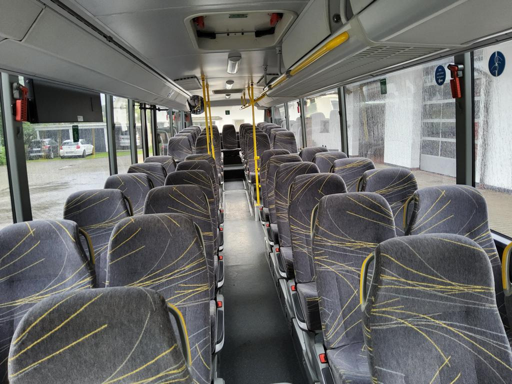 Mercedes Benz O 560 Intouro Euro 6 / Klima / Automatik / Lift - حافلة سوبربان: صورة 5 Mercedes Benz O 560 Intouro Euro 6 / Klima / Automatik / Lift - حافلة سوبربان: صورة 5