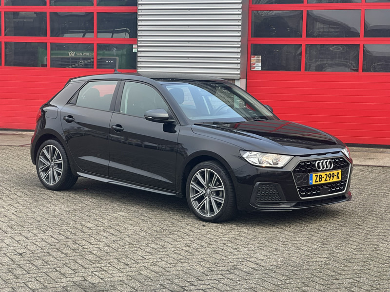 Audi A1 Sportback 25 TFSI Carplay NL Auto Epic Sportback - سيارة: صورة 1 Audi A1 Sportback 25 TFSI Carplay NL Auto Epic Sportback - سيارة: صورة 1
