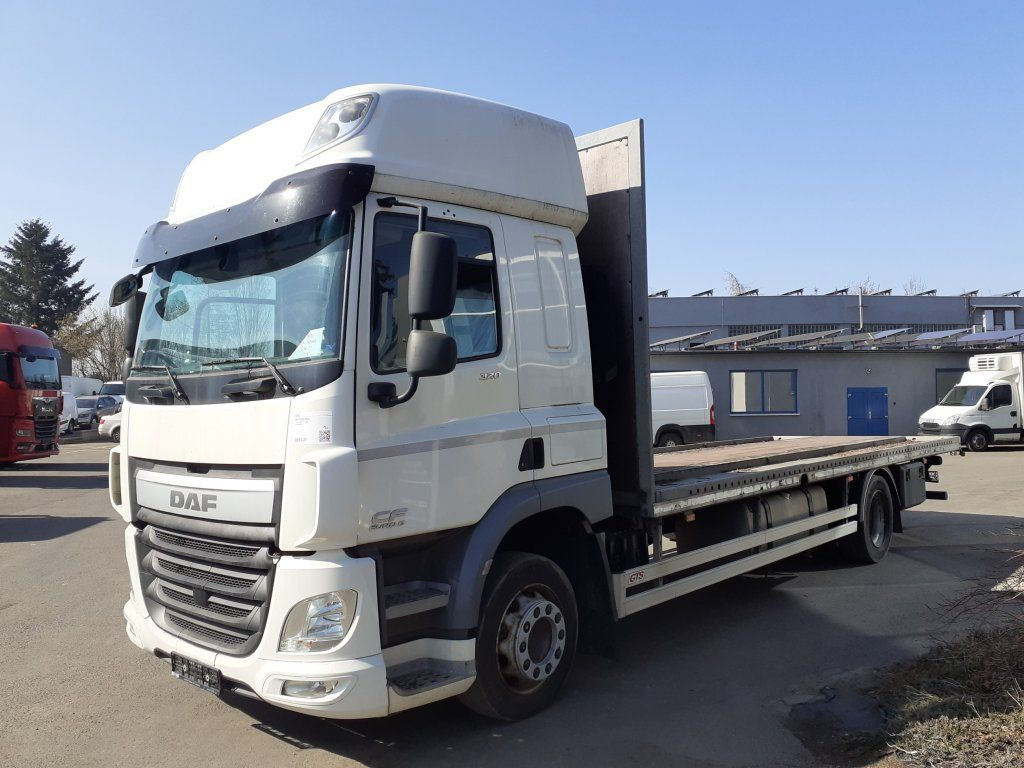 DAF CF320 EURO 6 - شاحنات مسطحة: صورة 3 DAF CF320 EURO 6 - شاحنات مسطحة: صورة 3