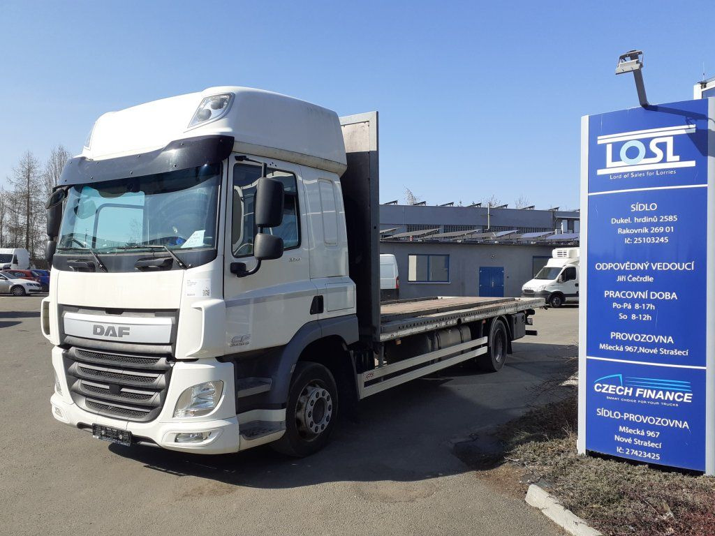 DAF CF320 EURO 6 - شاحنات مسطحة: صورة 1 DAF CF320 EURO 6 - شاحنات مسطحة: صورة 1