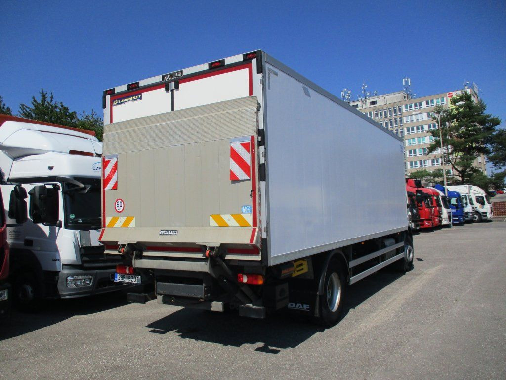 DAF LF 18.260 DAF LF 18.260 Xarios 600 - شاحنة الفريزر: صورة 3 DAF LF 18.260 DAF LF 18.260 Xarios 600 - شاحنة الفريزر: صورة 3